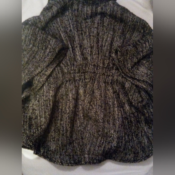 Black and white cape, size M - Picture 4 of 5